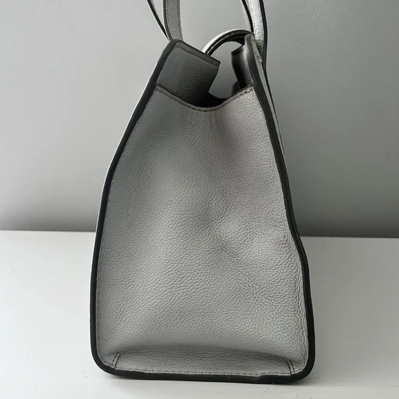 Marc Jacobs Leather Tote with Patent Buckle - Picture 5 of 7